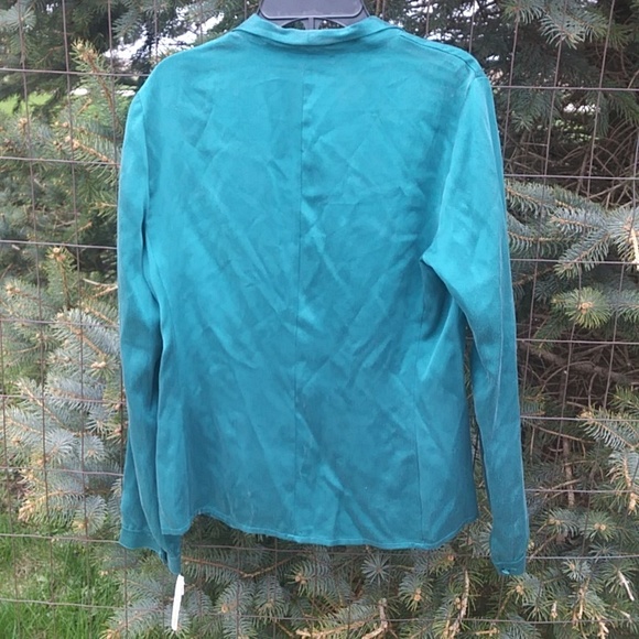 Talbots 100% Silk Blouse Green Size 6 - Picture 2 of 5